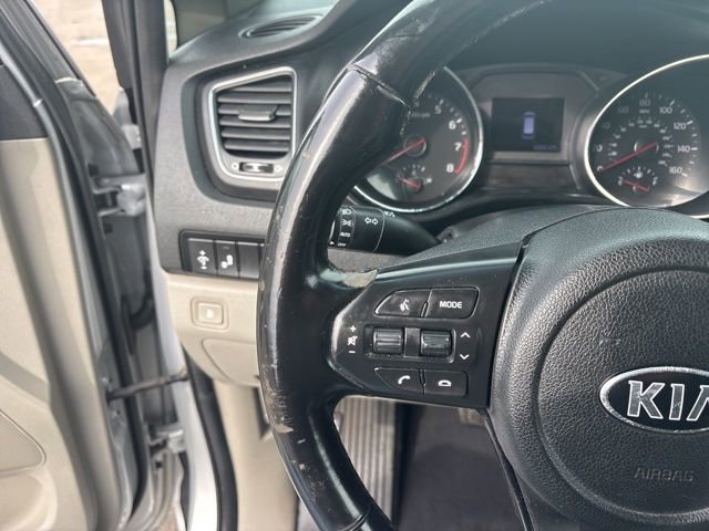 Used 2019 Kia Sedona EX image 16