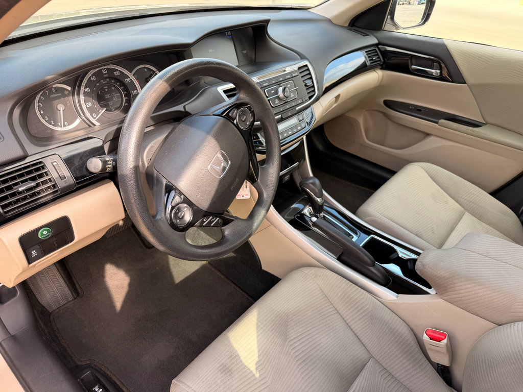 Used 2016 Honda Accord LX image 10
