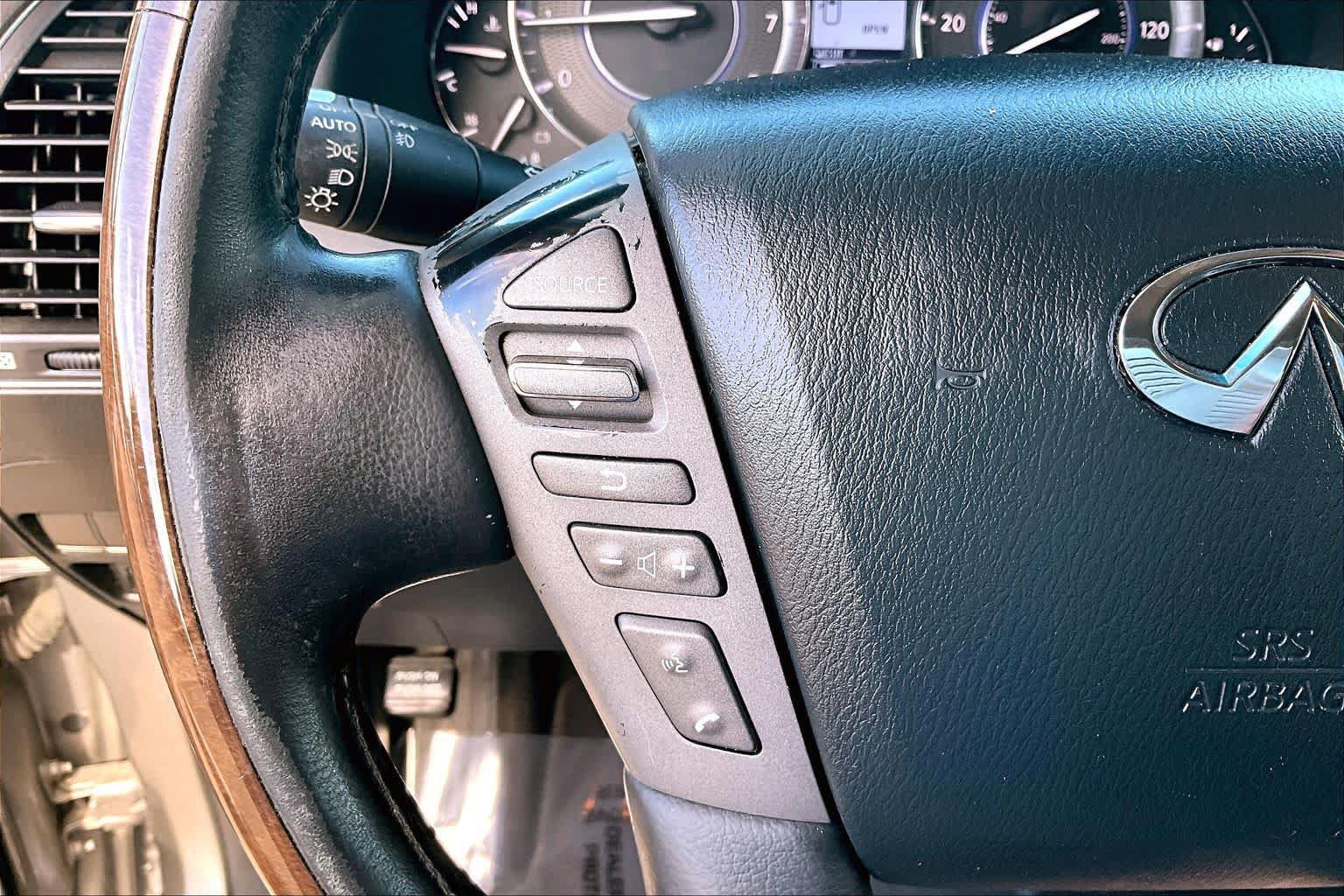 Used 2012 INFINITI QX56 4WD w/ Deluxe Touring Pkg image 23