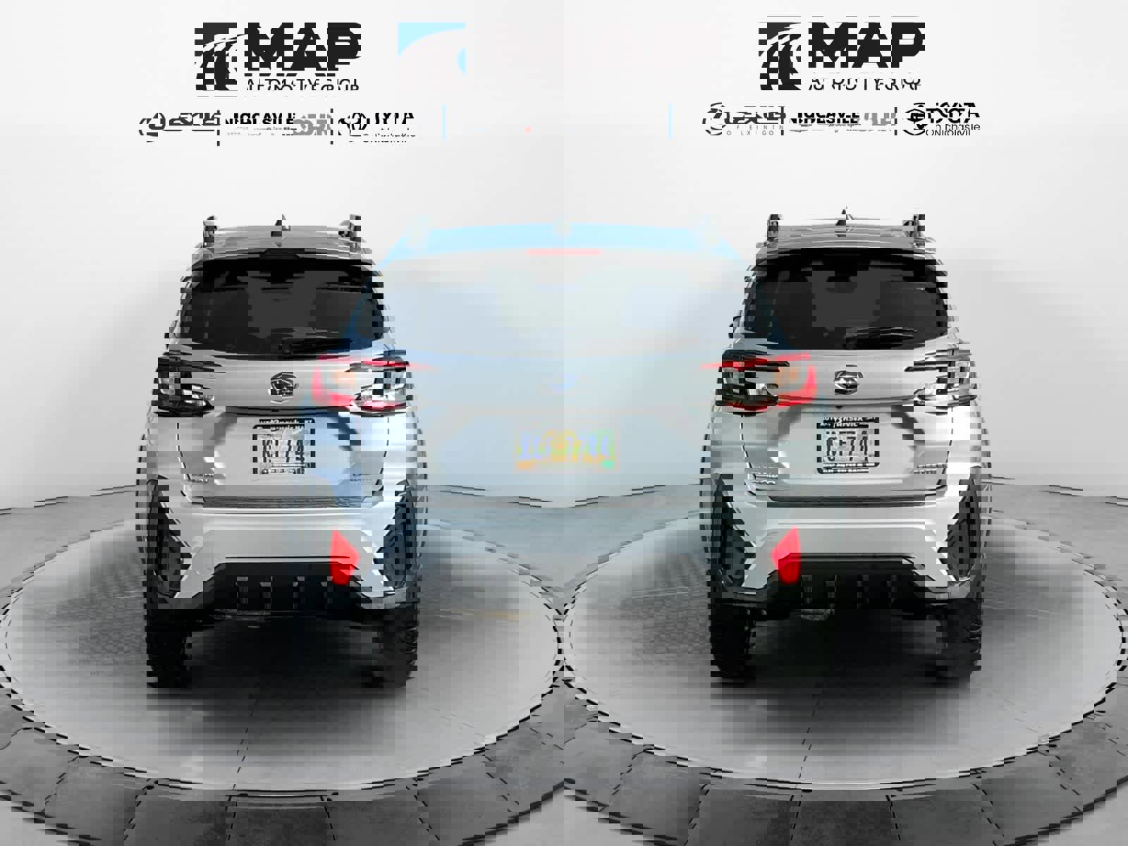 Used 2024 Subaru Crosstrek 2.0i Premium image 4