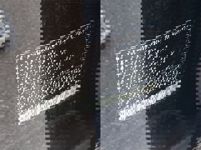 Certified 2022 Volkswagen Tiguan SE image 30