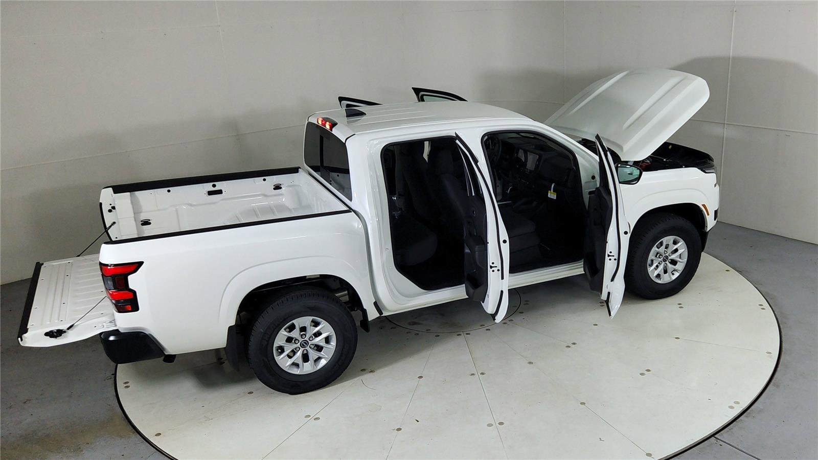 New 2026 Nissan Frontier S w/ Tow Package image 46