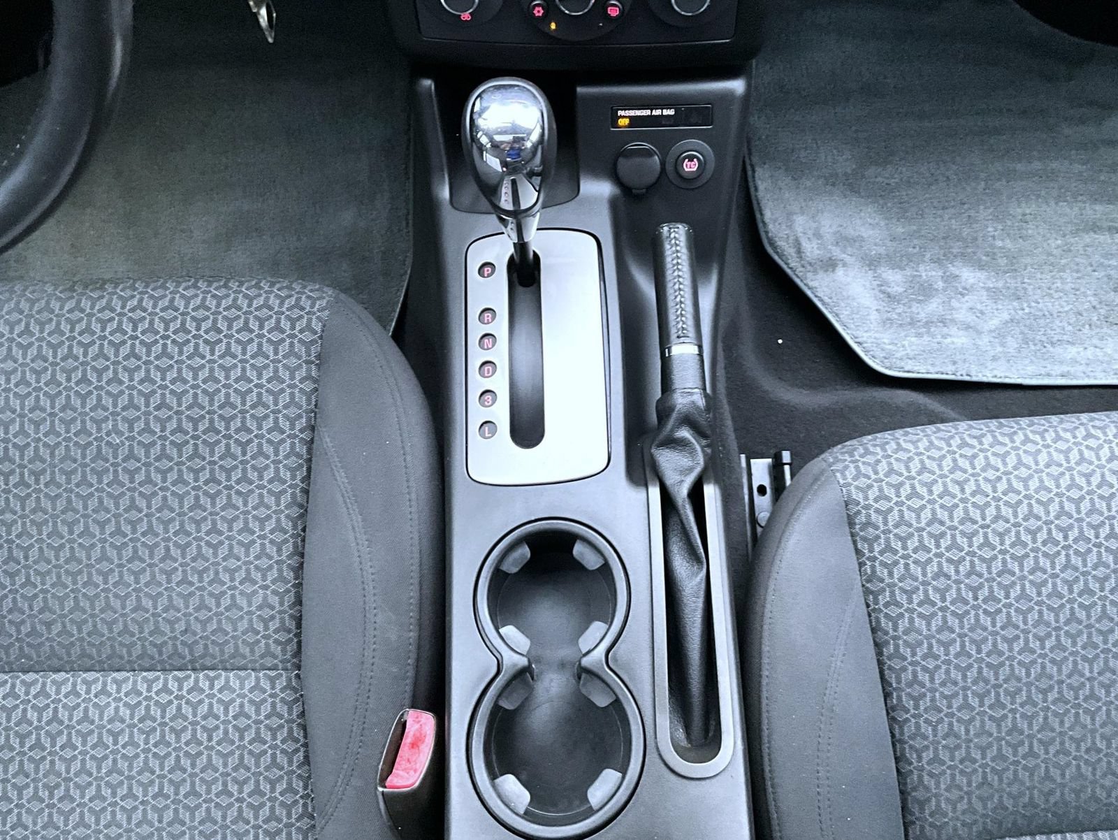 Used 2009 Pontiac G6 Sedan w/ Sun And Sound Package FWD image 15