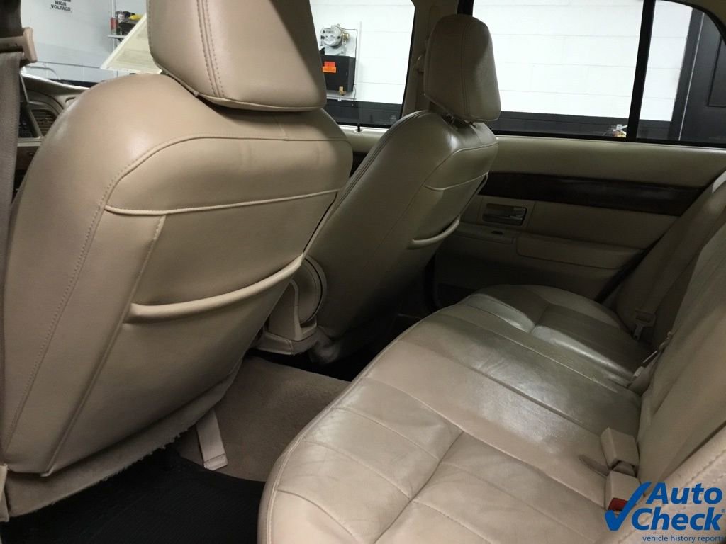 Used 2008 Mercury Grand Marquis LS image 27