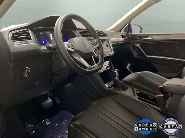 Used 2023 Volkswagen Tiguan SE w/ Panoramic Sunroof Package image 68