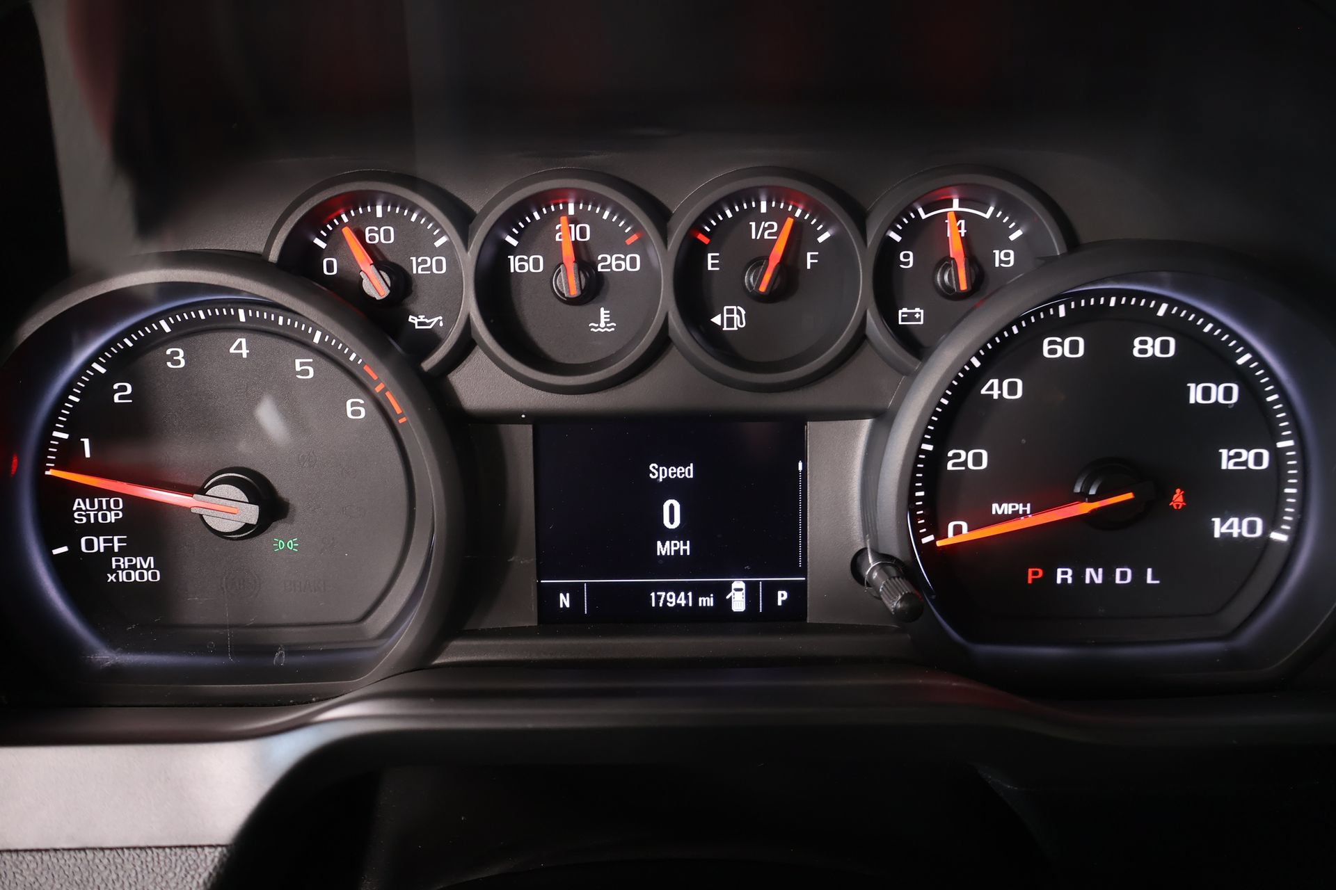Used 2025 Chevrolet Silverado 1500 W/T RWD image 4