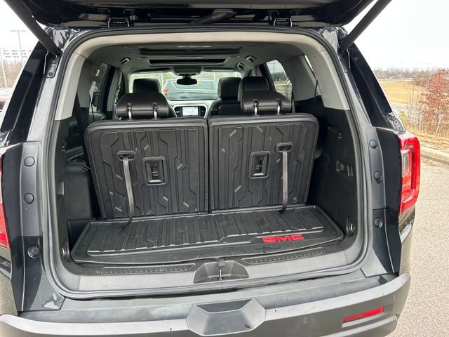 Used 2022 GMC Acadia SLT w/ Elevation Edition image 48