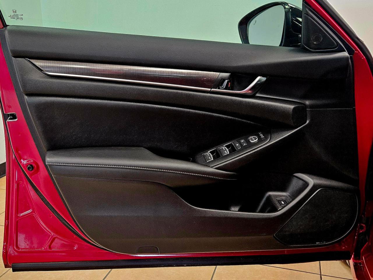 Used 2022 Honda Accord Sport image 7