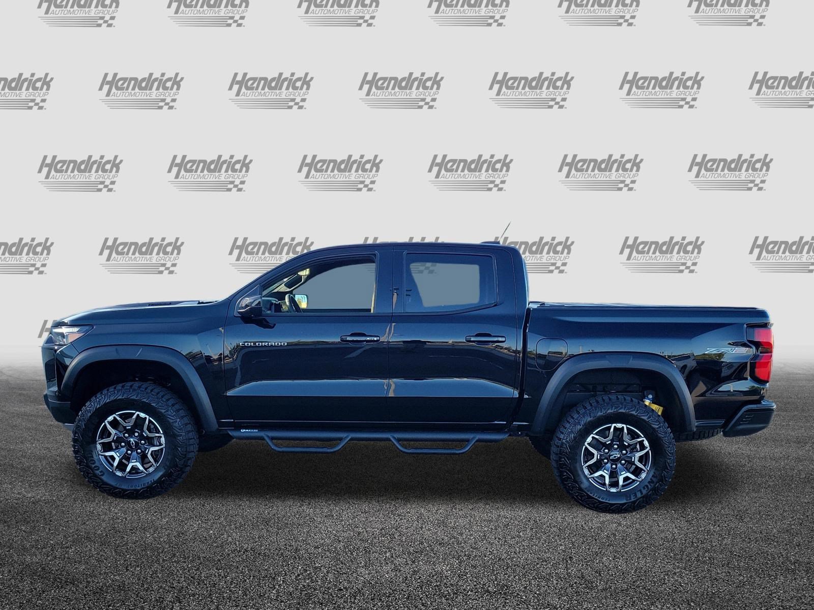 Used 2026 Chevrolet Colorado ZR2 w/ Technology Package AWD/4WD image 4