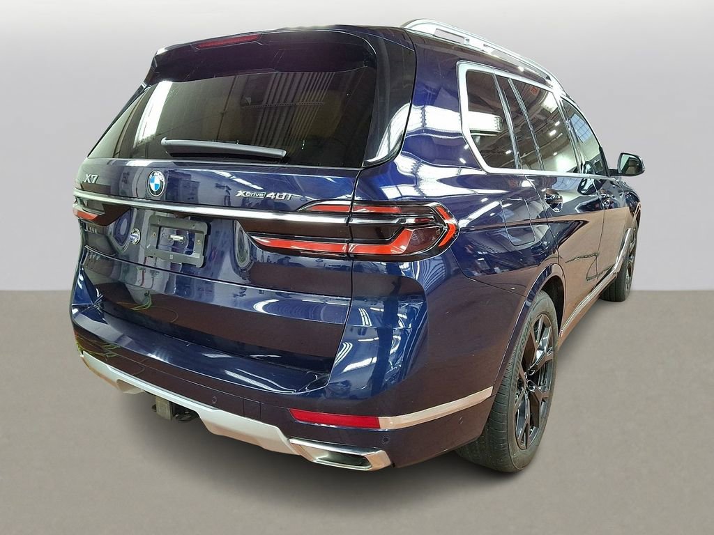 Certified 2023 BMW X7 xDrive40i w/ Executive Package image 4
