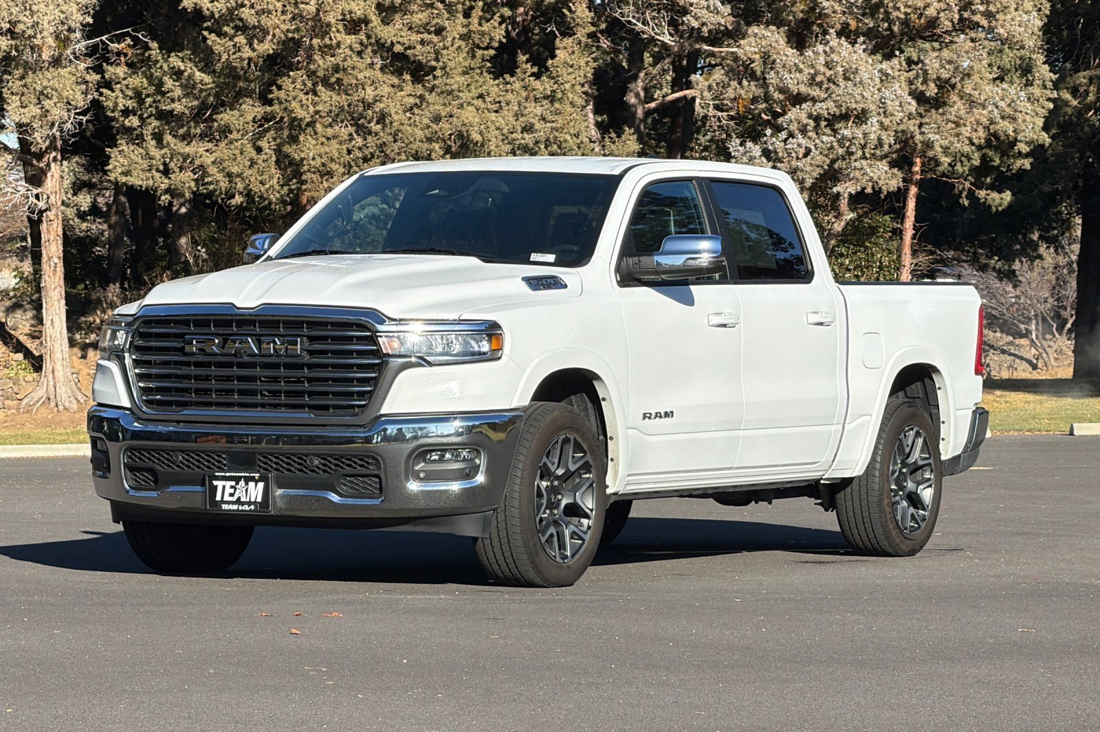 Used 2025 RAM 1500 Laramie image 8