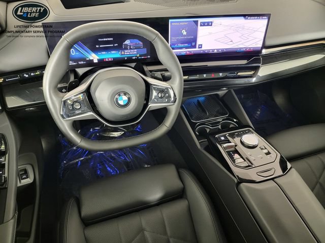 Used 2026 BMW 530i xDrive AWD/4WD image 33
