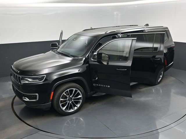Used 2022 Jeep Wagoneer Series II w/ Premium Group I AWD/4WD image 20