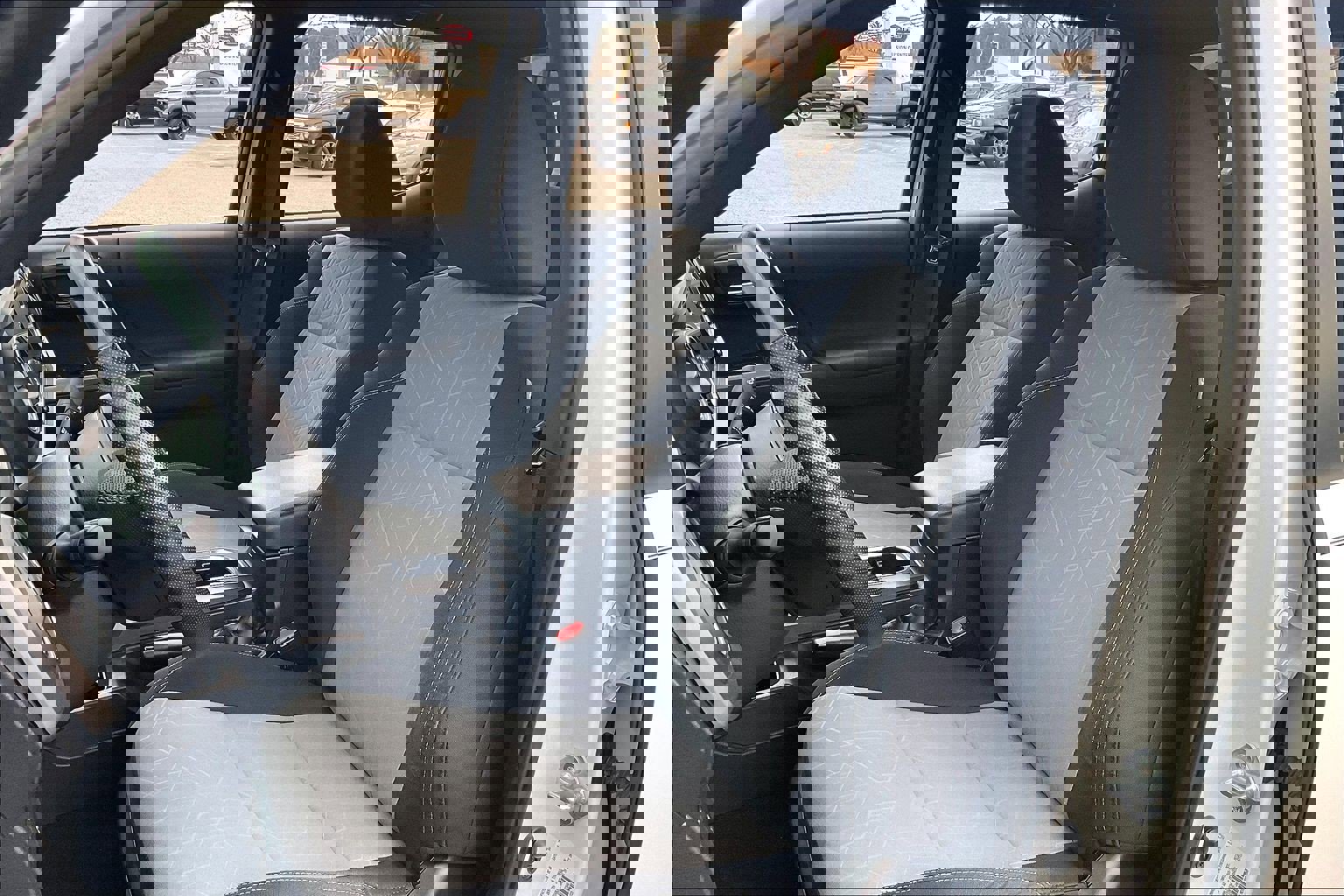 Used 2023 Toyota Tacoma TRD Off-Road image 29