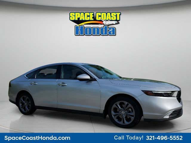 Used 2023 Honda Accord EX image 13