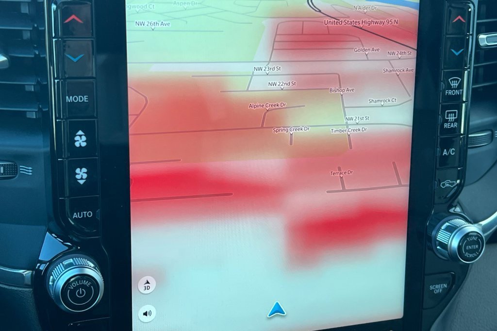 Used 2025 RAM 1500 Laramie image 15