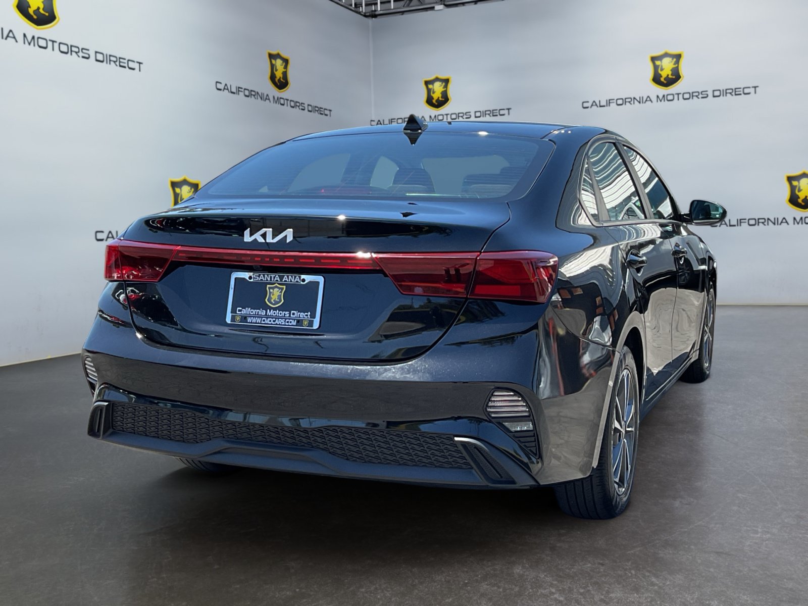 Used 2023 Kia Forte LXS FWD image 5