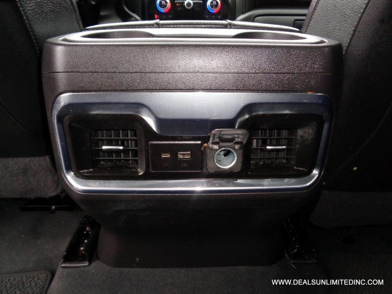 Used 2022 GMC Sierra 1500 Denali w/ Denali Premium Package image 25