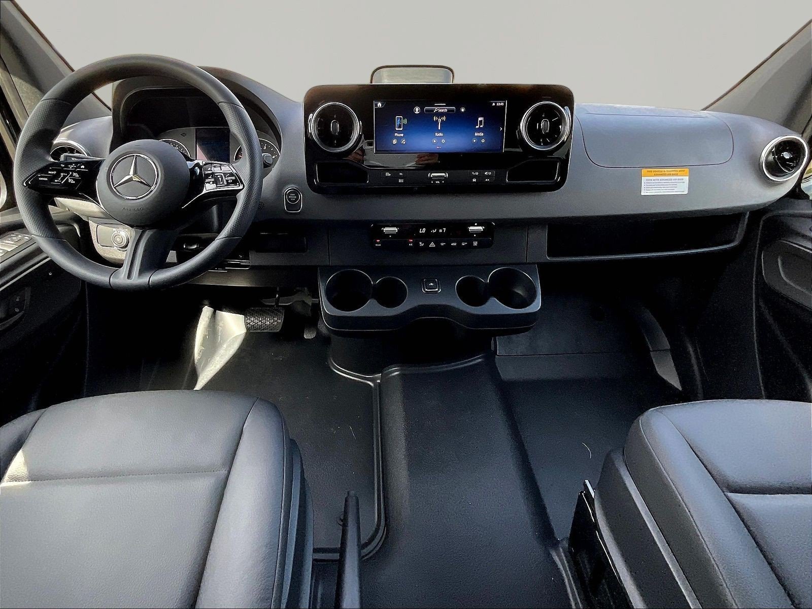 New 2026 Mercedes-Benz Sprinter 2500 image 9