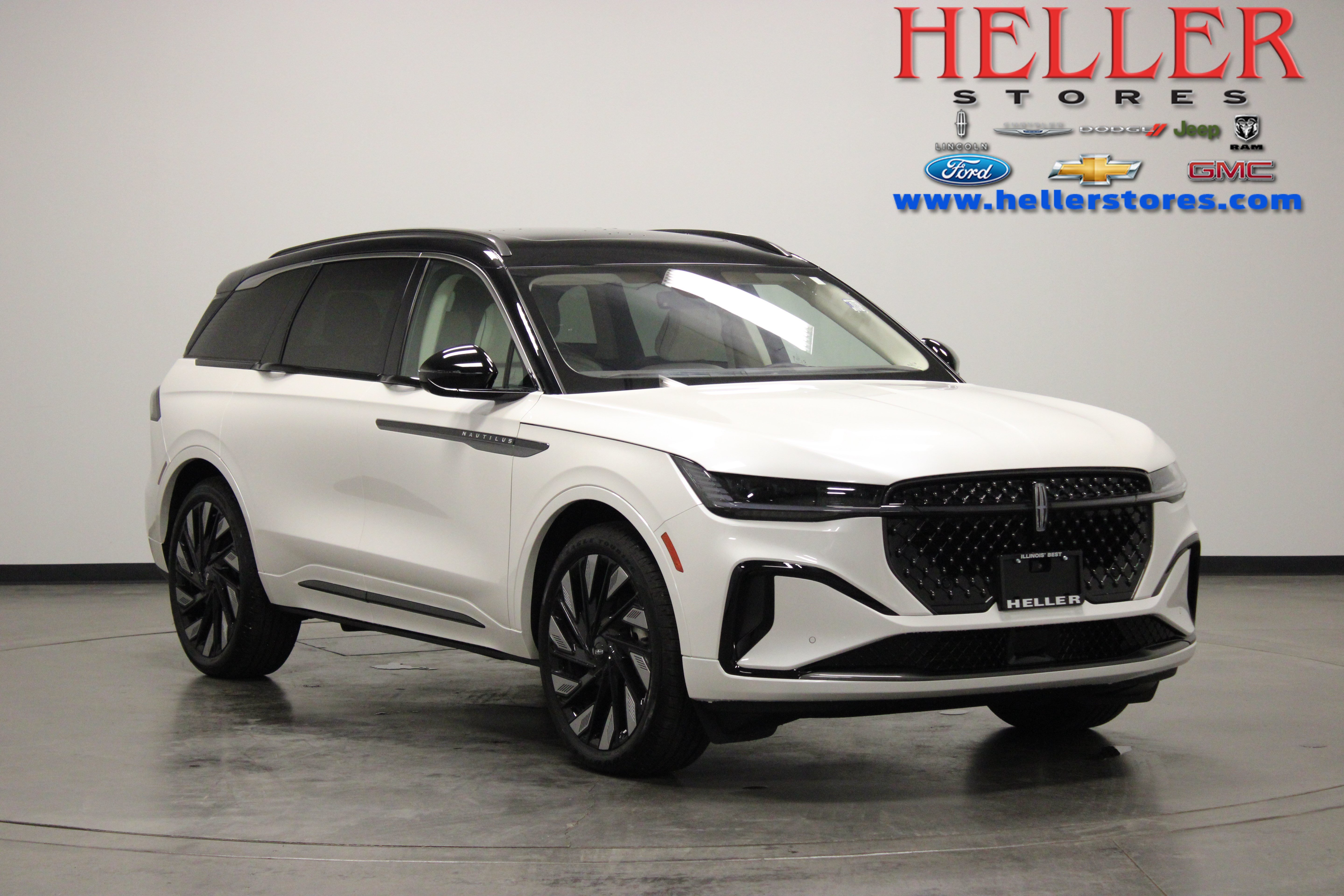 Used 2026 Lincoln Nautilus Black Label AWD/4WD image 1