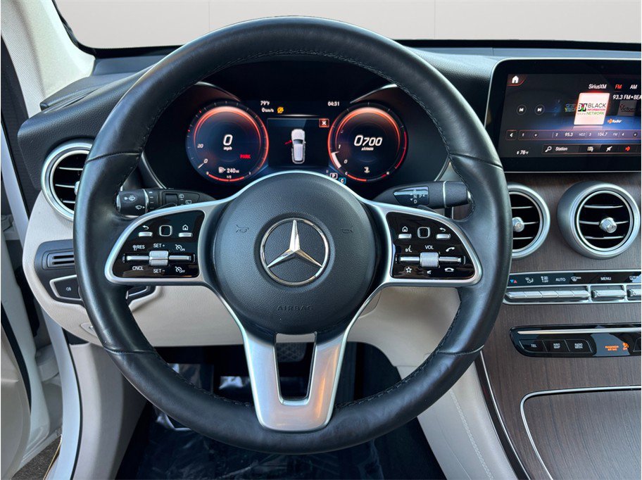 Used 2020 Mercedes-Benz GLC 300 4MATIC w/ Multimedia Package image 25