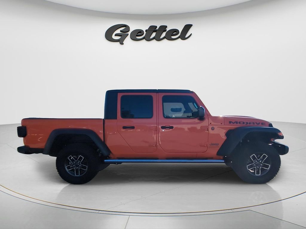 Used 2025 Jeep Gladiator Mojave w/ Safety Group image 11
