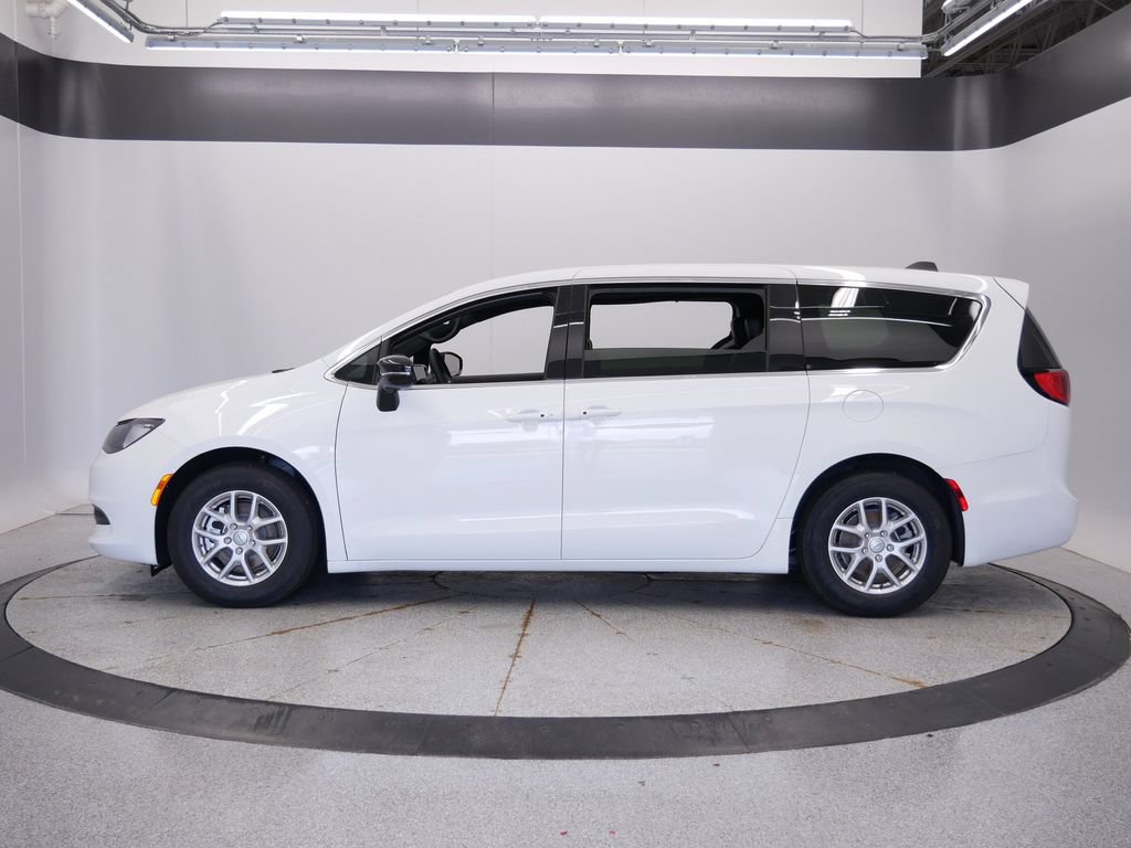 New 2026 Chrysler Voyager LX FWD image 2
