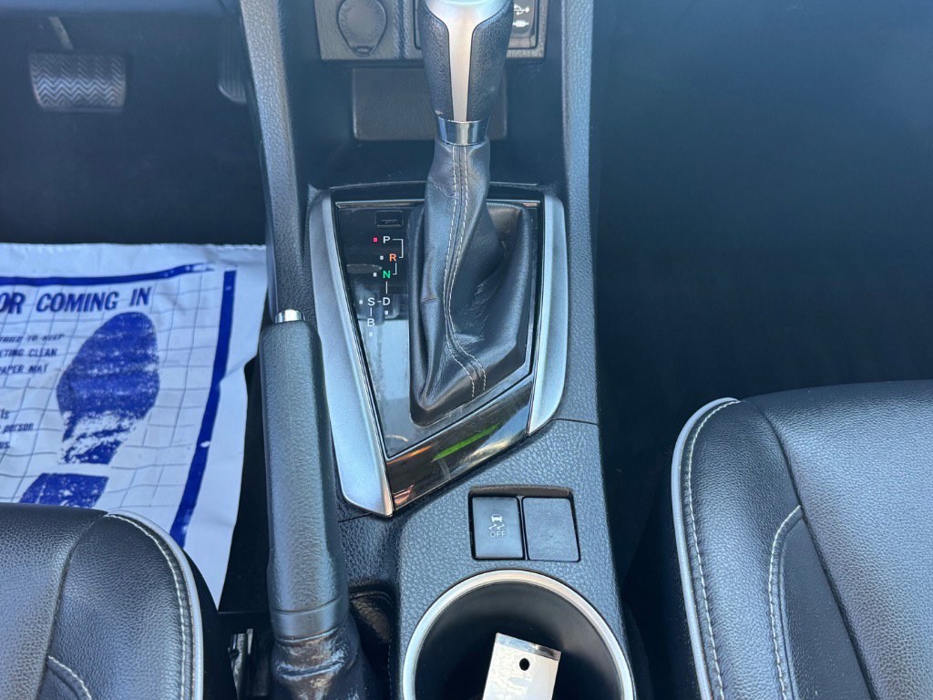 Used 2016 Toyota Corolla LE Premium FWD image 28