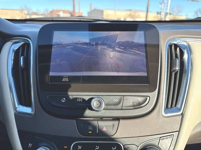 Used 2024 Chevrolet Malibu LT image 15