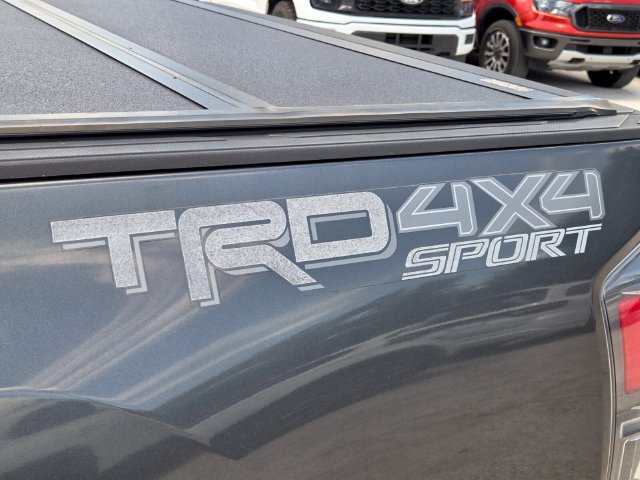 Used 2020 Toyota Tacoma TRD Sport w/ TRD Premium Sport Package AWD/4WD image 13