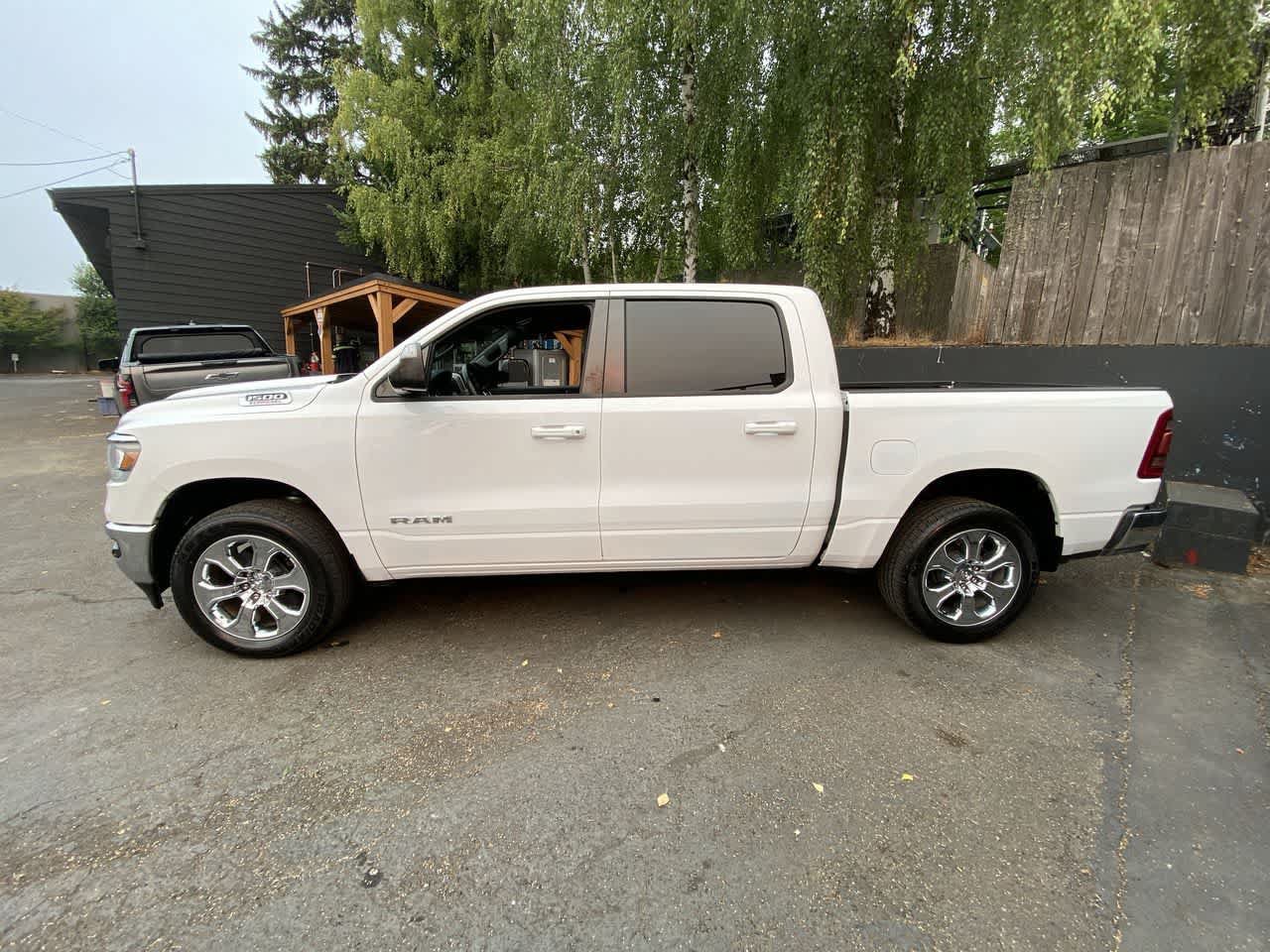 Used 2021 RAM 1500 Big Horn AWD/4WD image 3