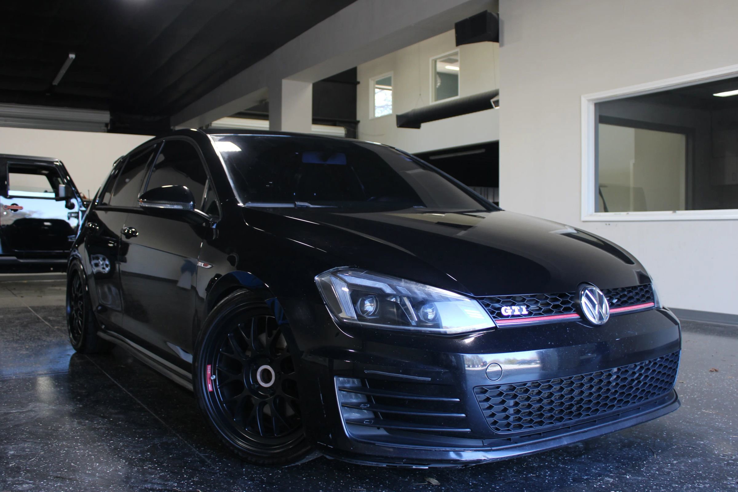 Used 2017 Volkswagen GTI S image 30