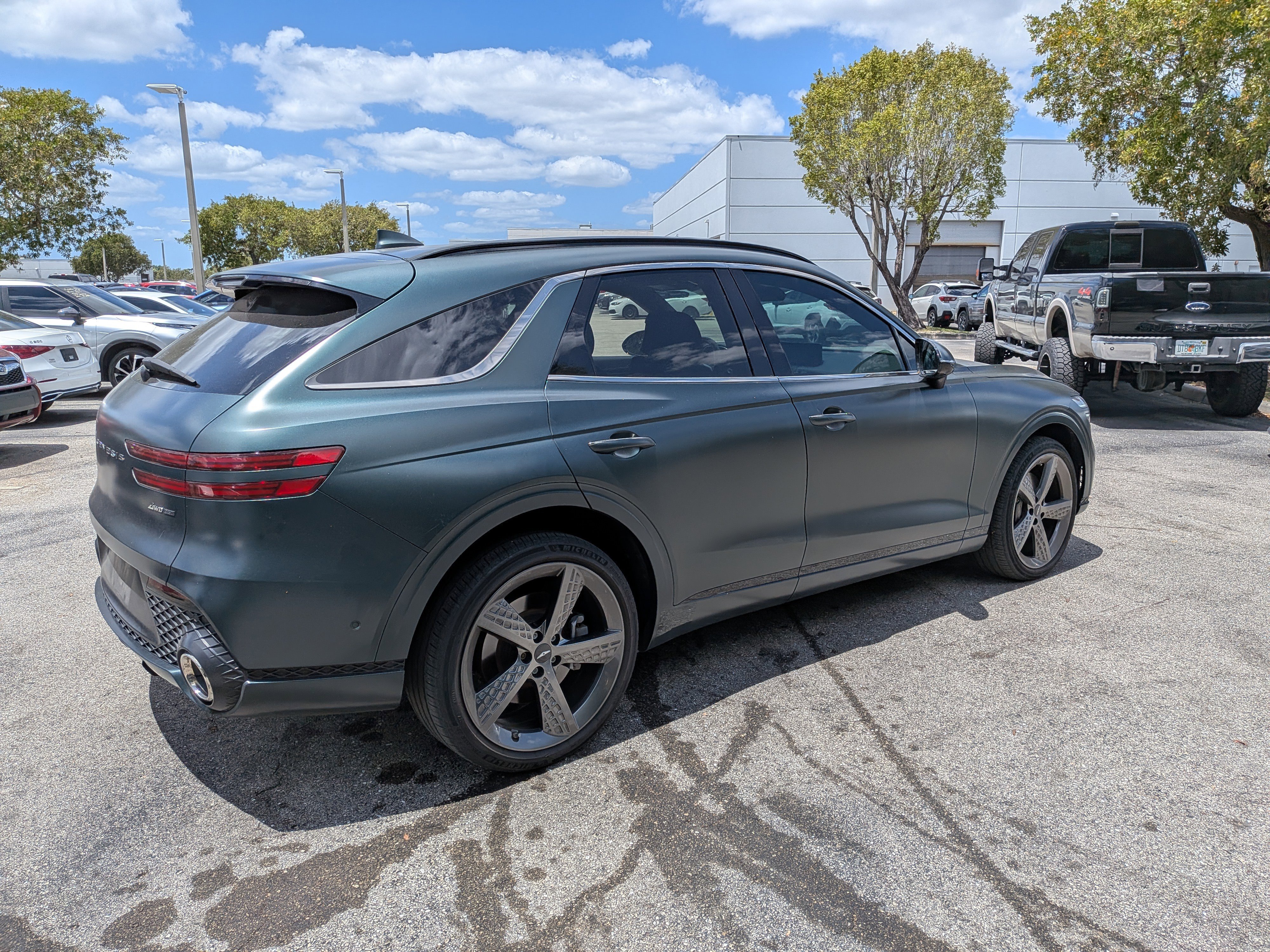 Used 2022 Genesis GV70 3.5T Sport w/ Sport Prestige Package image 4