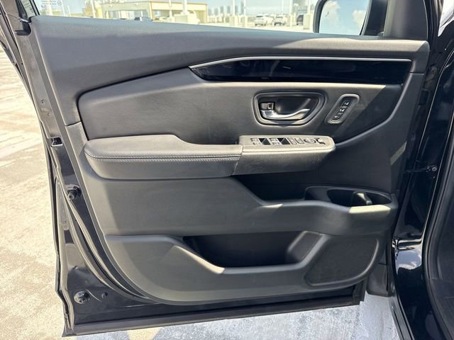 Used 2023 Honda Pilot Touring image 13