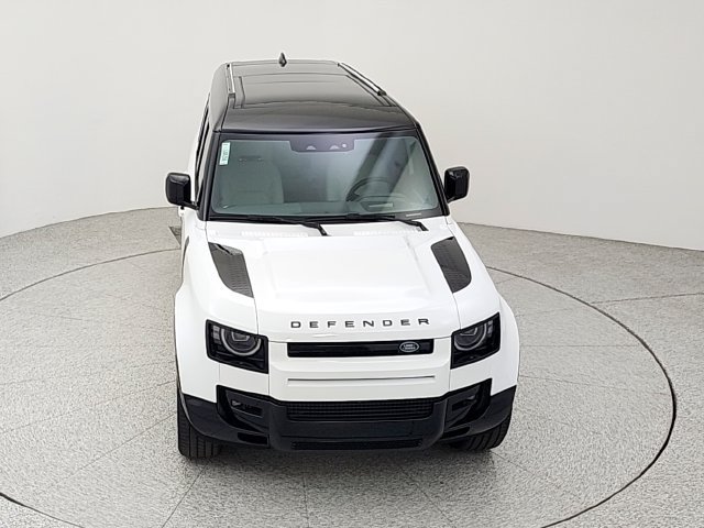New 2026 Land Rover Defender 130 X-Dynamic SE AWD/4WD image 14