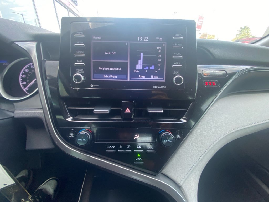 Used 2023 Toyota Camry LE FWD image 21