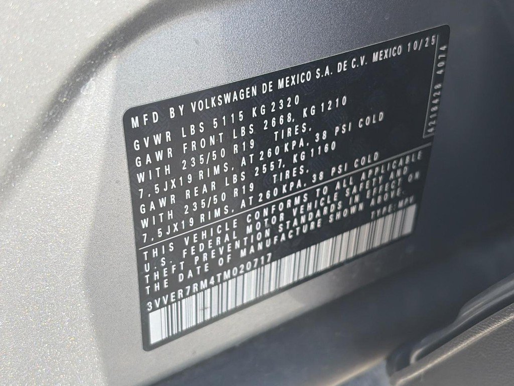 Certified 2026 Volkswagen Tiguan SE AWD/4WD image 22