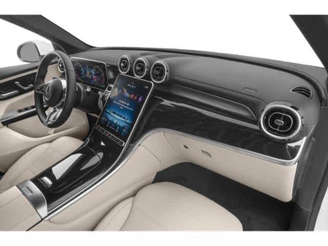 Used 2023 Mercedes-Benz GLC 300 4MATIC image 15