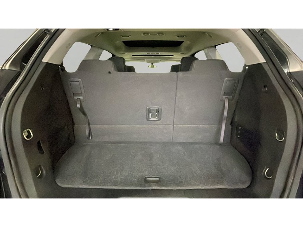 Used 2015 Chevrolet Traverse LT w/ Style and Technology Package FWD image 18