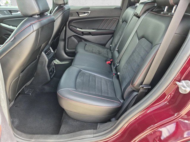 Used 2021 Ford Edge ST-Line AWD/4WD image 20