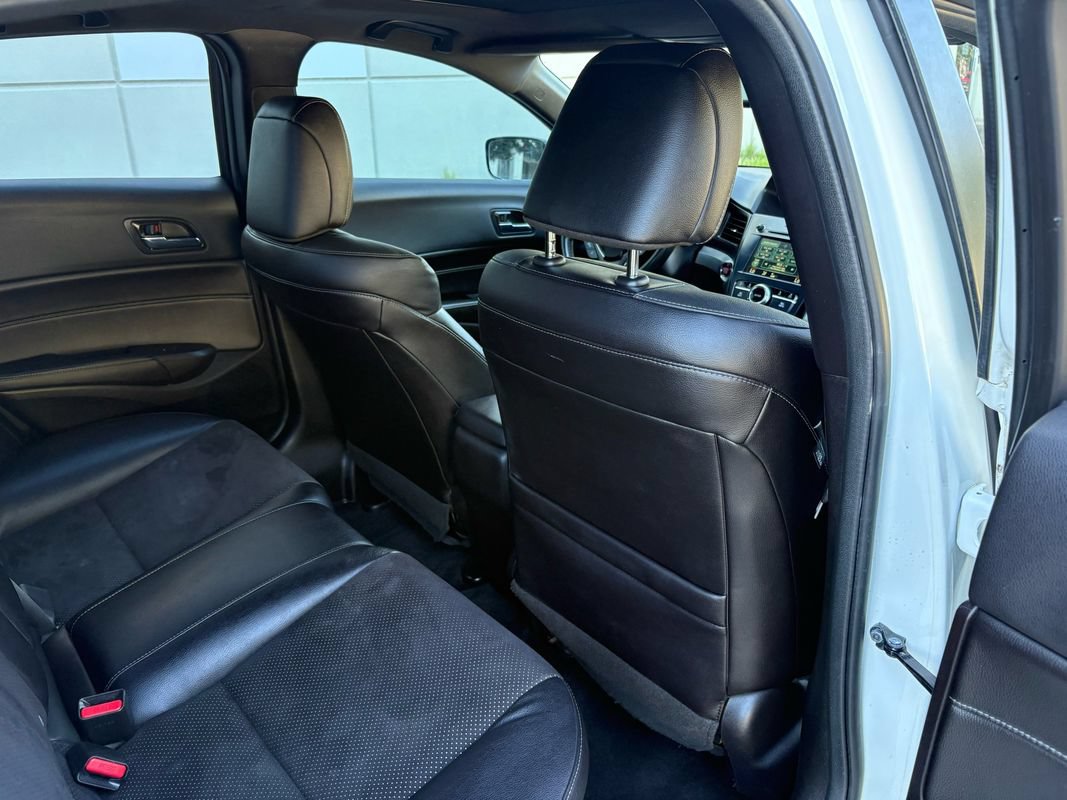 Used 2018 Acura ILX FWD image 32