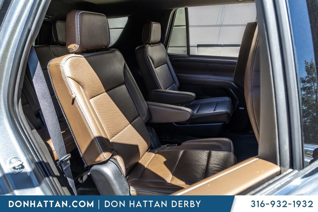 Used 2021 Chevrolet Tahoe High Country AWD/4WD image 23