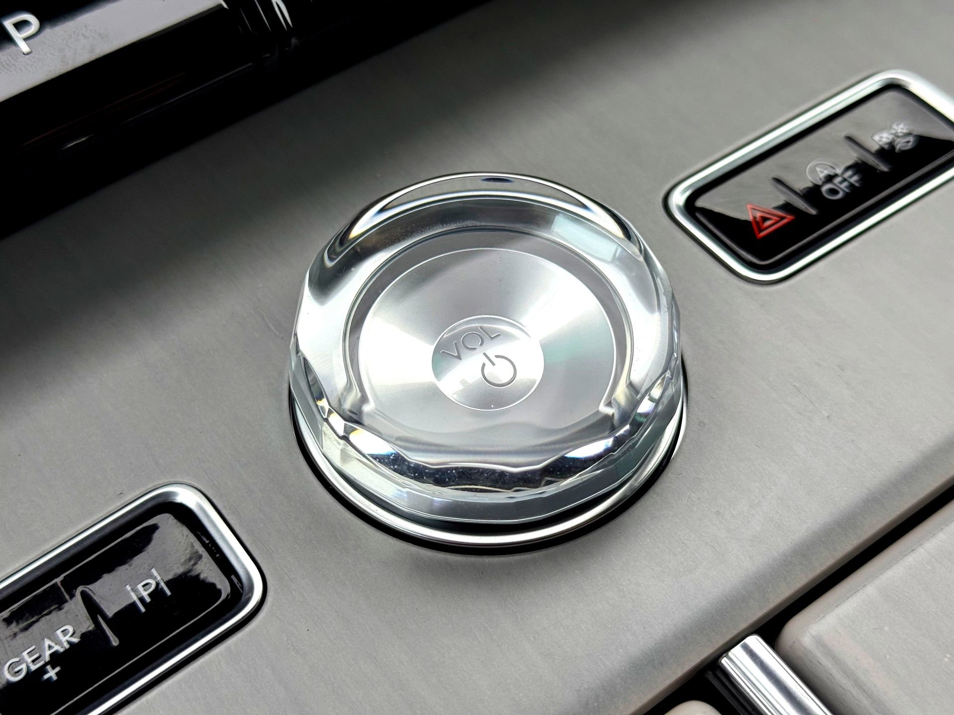 Used 2025 Lincoln Navigator Reserve w/ Jet Appearance Package image 42