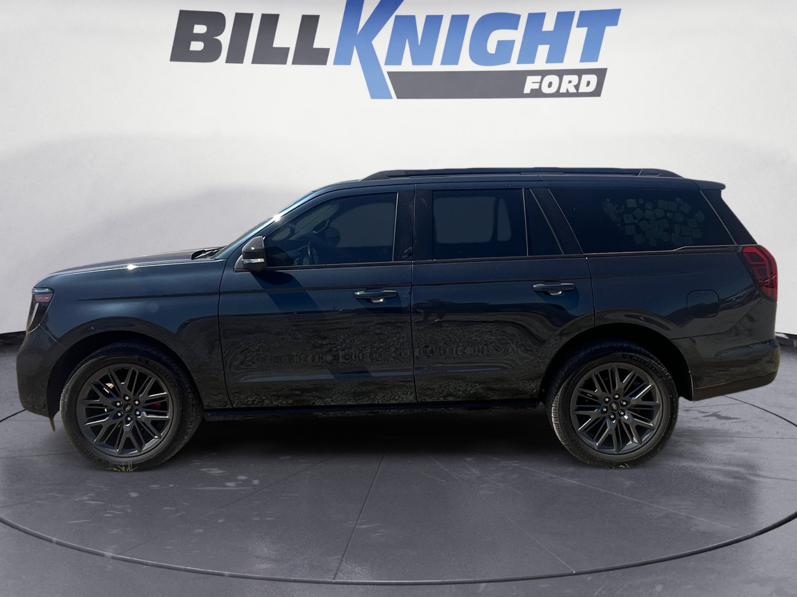 Certified 2025 Ford Expedition Platinum w/ Stealth Performance Package AWD/4WD image 2