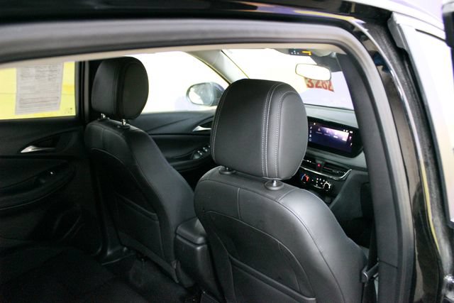Used 2025 Buick Encore GX Preferred FWD image 10