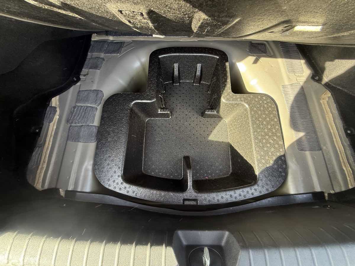 Used 2016 Kia Optima LX image 25