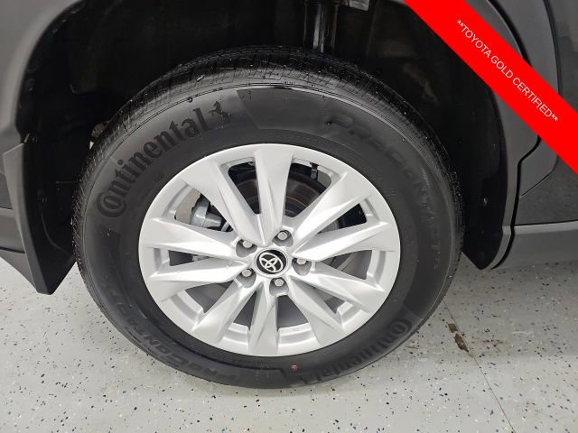 Certified 2023 Toyota Corolla Cross LE image 8