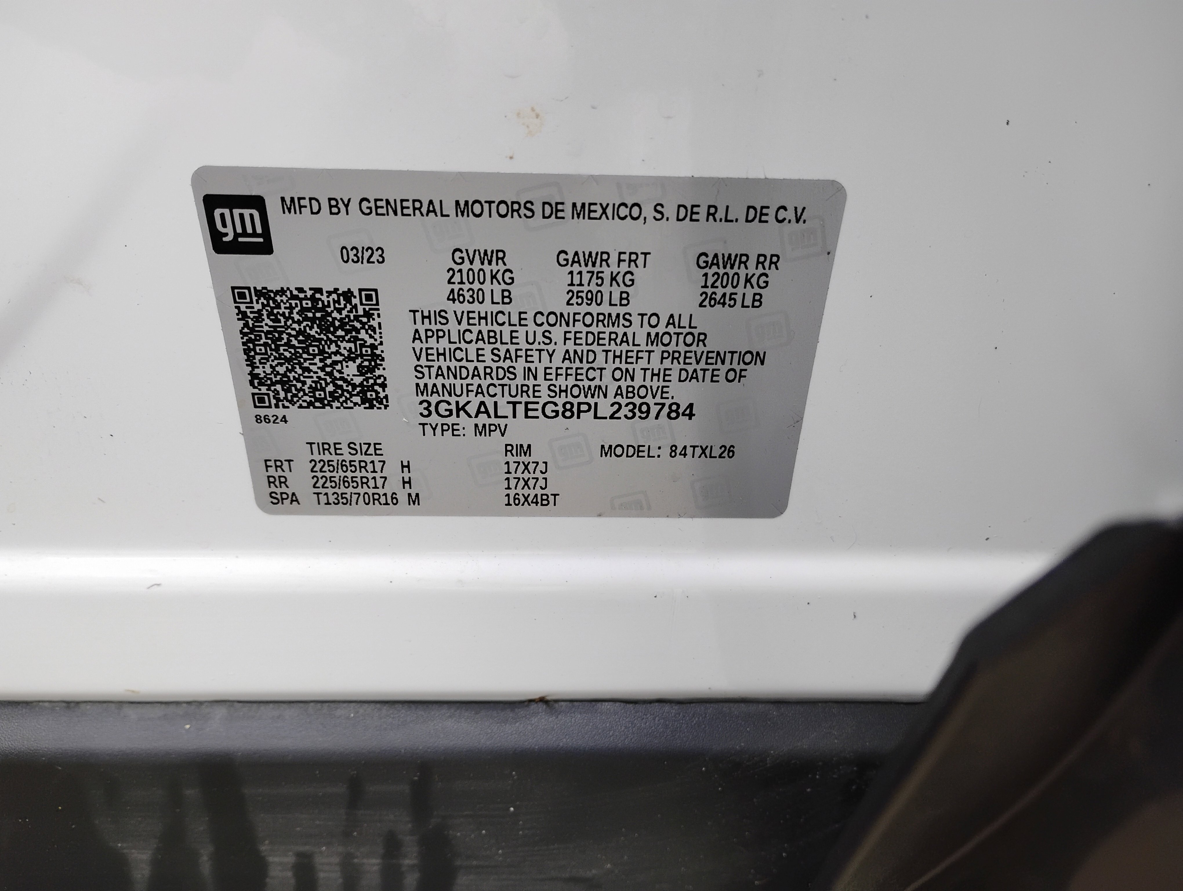 Used 2023 GMC Terrain SLE image 39