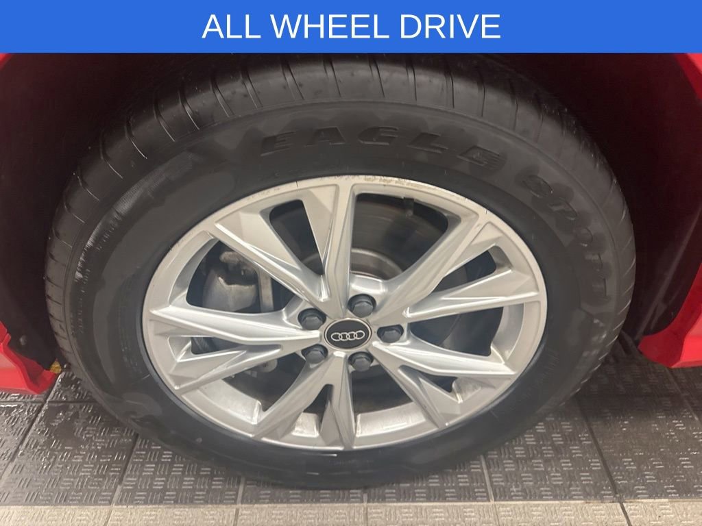 Used 2023 Audi Q3 2.0T Premium w/ Convenience Package image 8