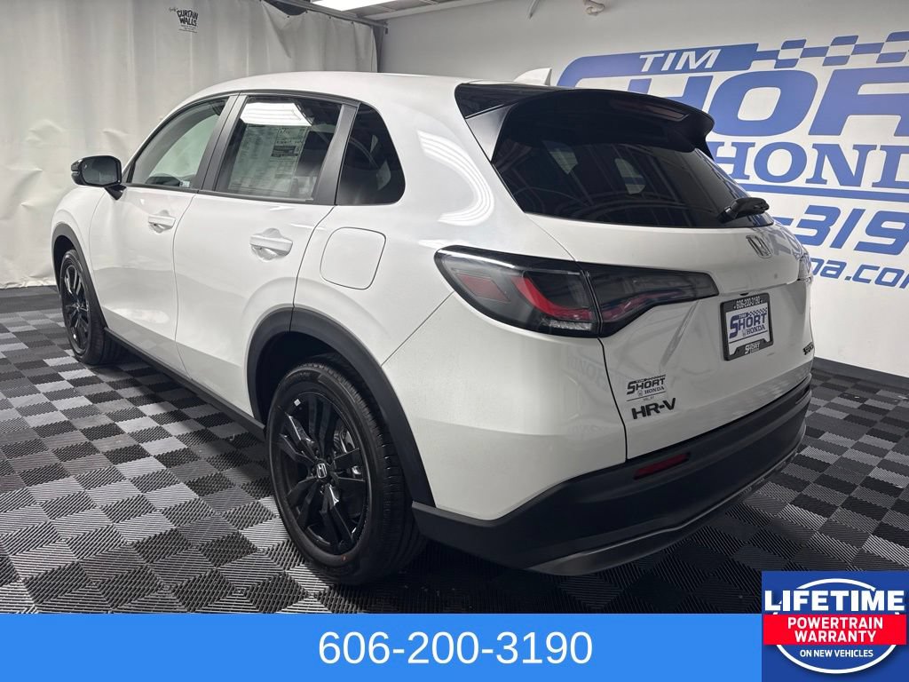New 2027 Honda HR-V Sport image 8